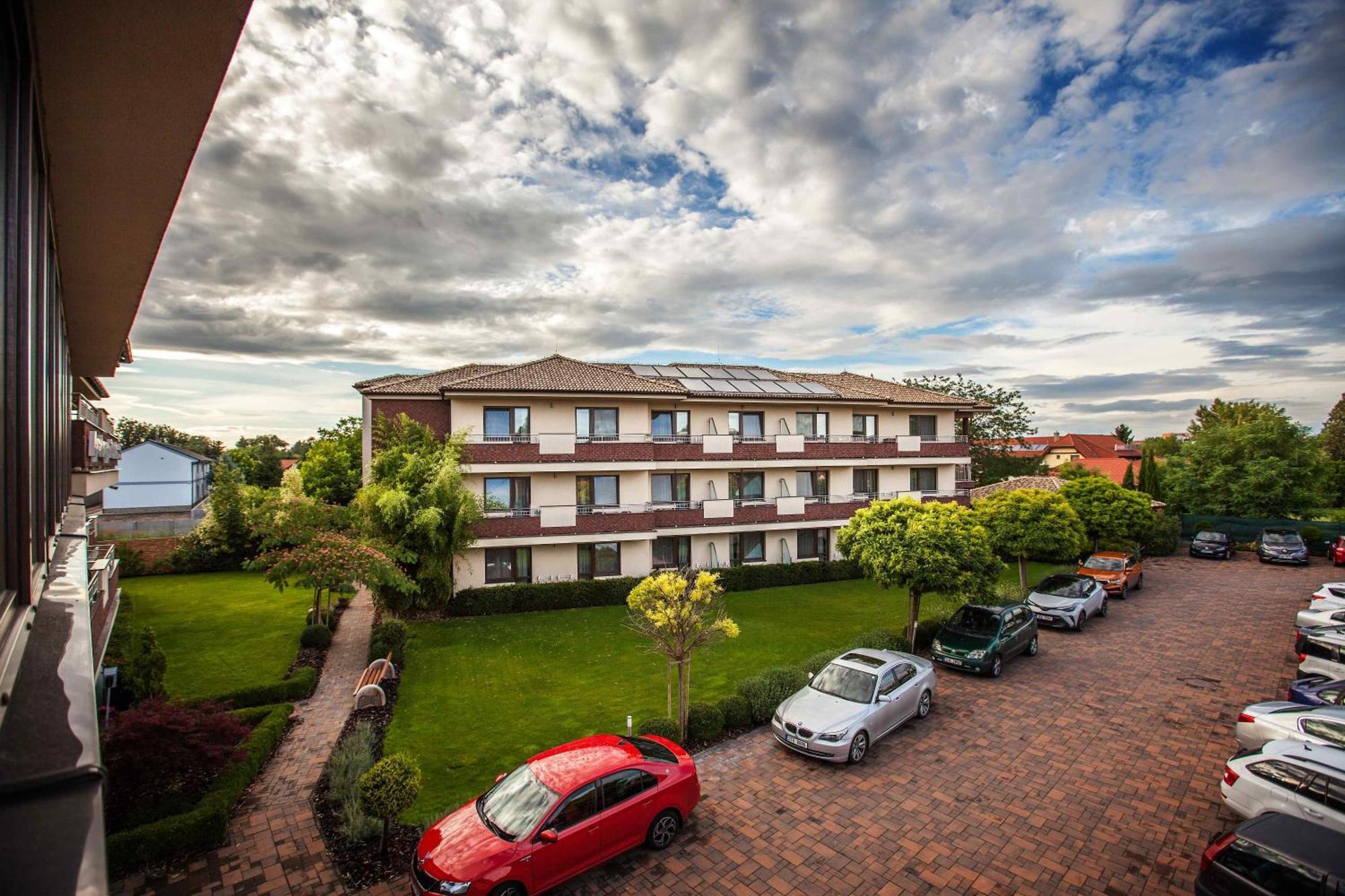 Apartmány Termál Dunajská Streda Esterno foto