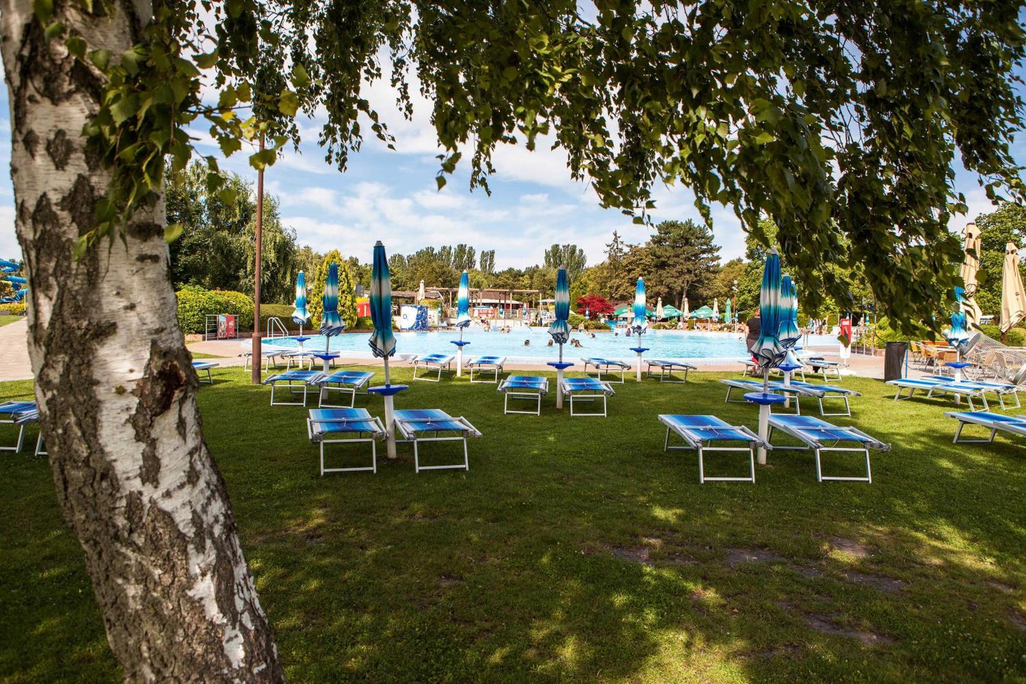 Apartmány Termál Dunajská Streda Esterno foto